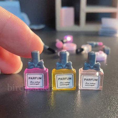Cute 1/12 Scale Miniature Model Toys Mini Lipstick Perfume Dolls Makeup Scene Pretend Play